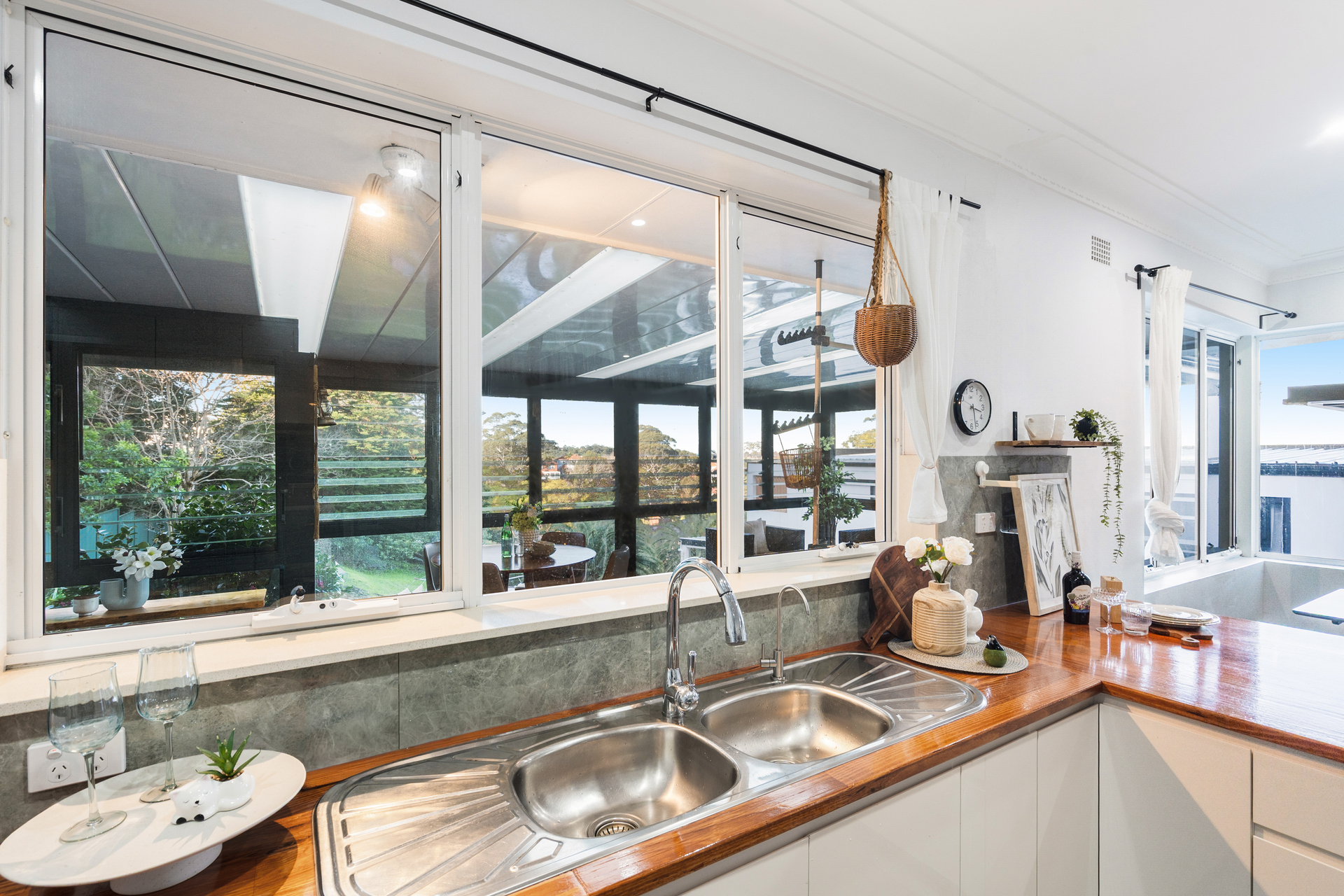 Auction - 75 Tarrants Avenue - New Property in Eastwood - Real Estate by Teena Vaughan