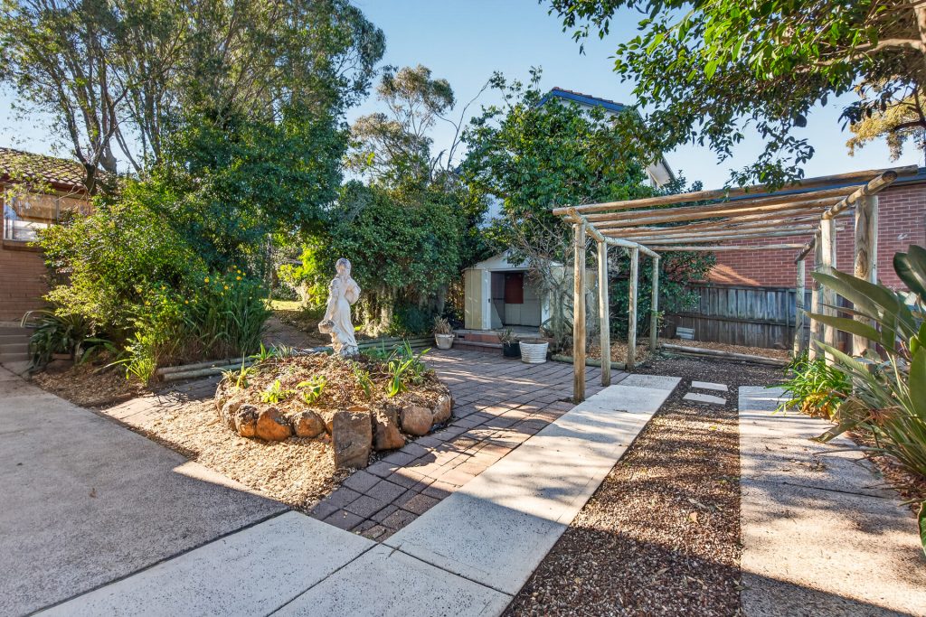 Sold - 1 Rachel Avenue - New Property in West Pennant Hills - Real Estate by Mark Vinogradov