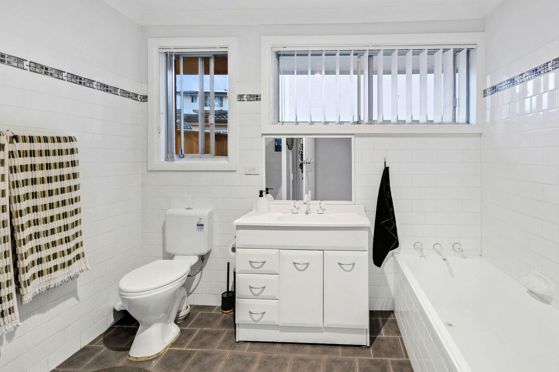 Auction - 9 Bowman Avenue - New Property in Castle Hill - Real Estate by Richard Hayek