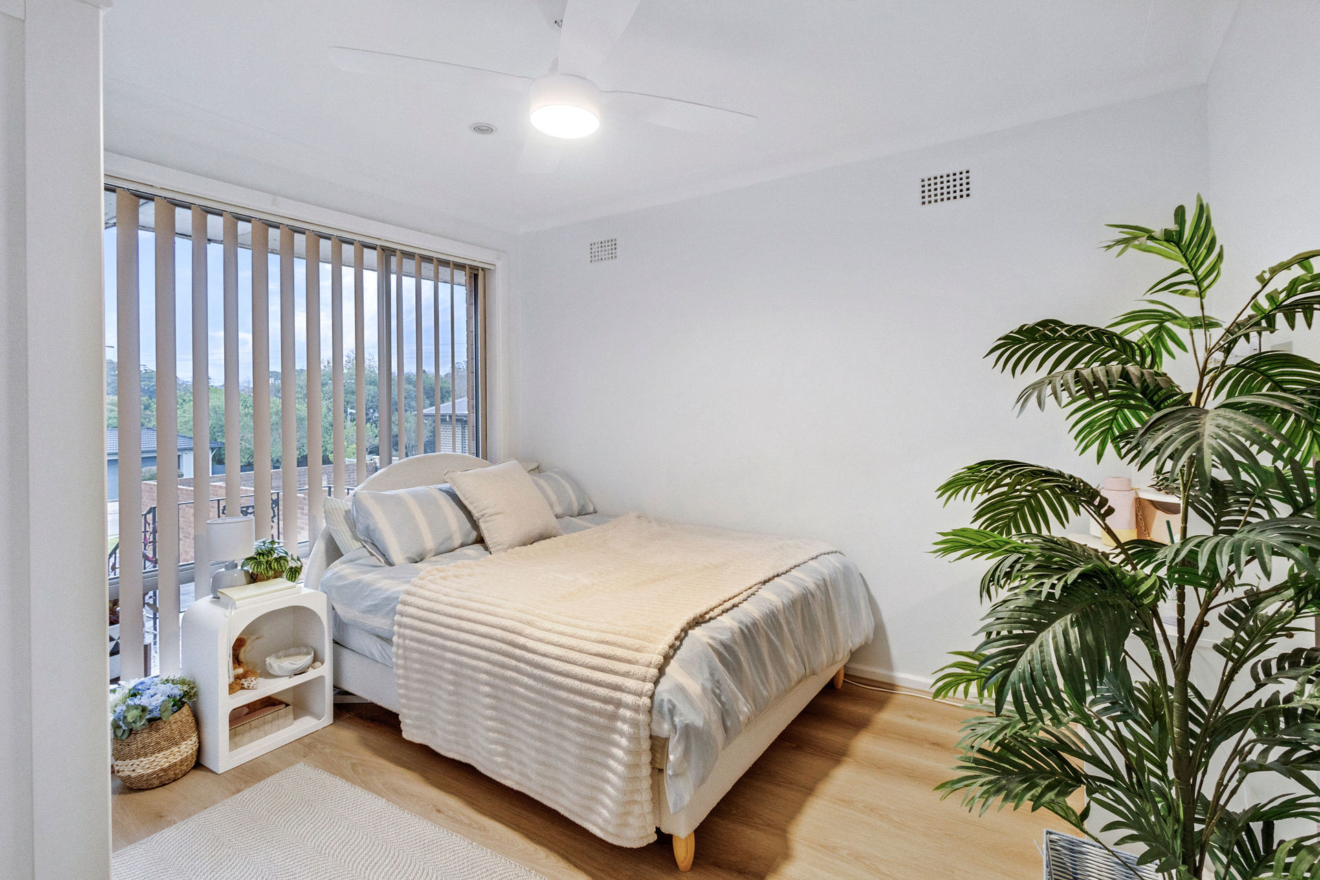 Auction - 9 Bowman Avenue - New Property in Castle Hill - Real Estate by Richard Hayek
