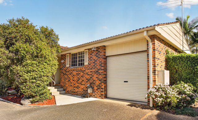For Sale - 14/5A Binalong Road - New Property in Pendle Hill - Real Estate by Amit Nayak