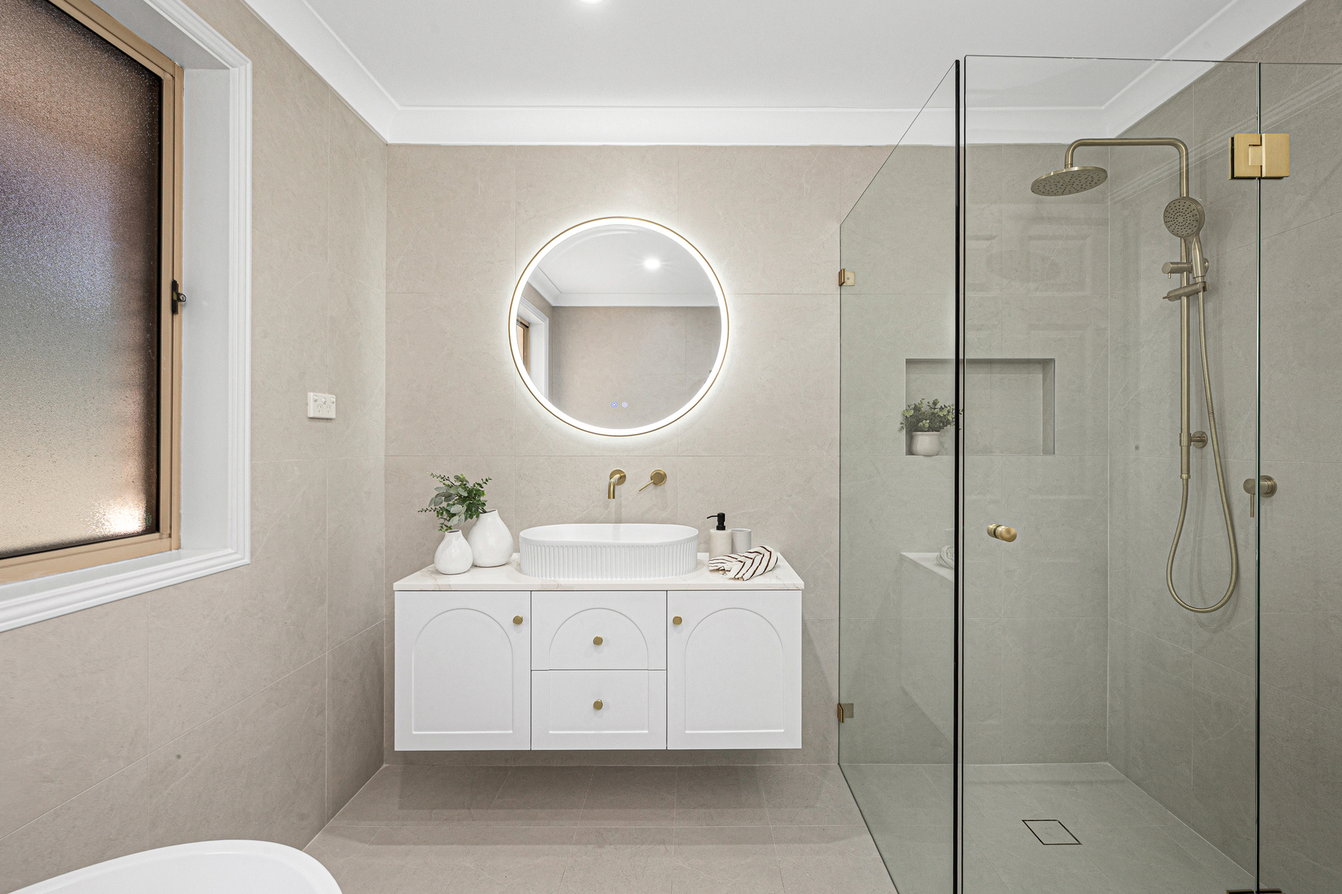 Auction - 73 Orana Avenue - New Property in Seven Hills - Real Estate by Tariq Jameel