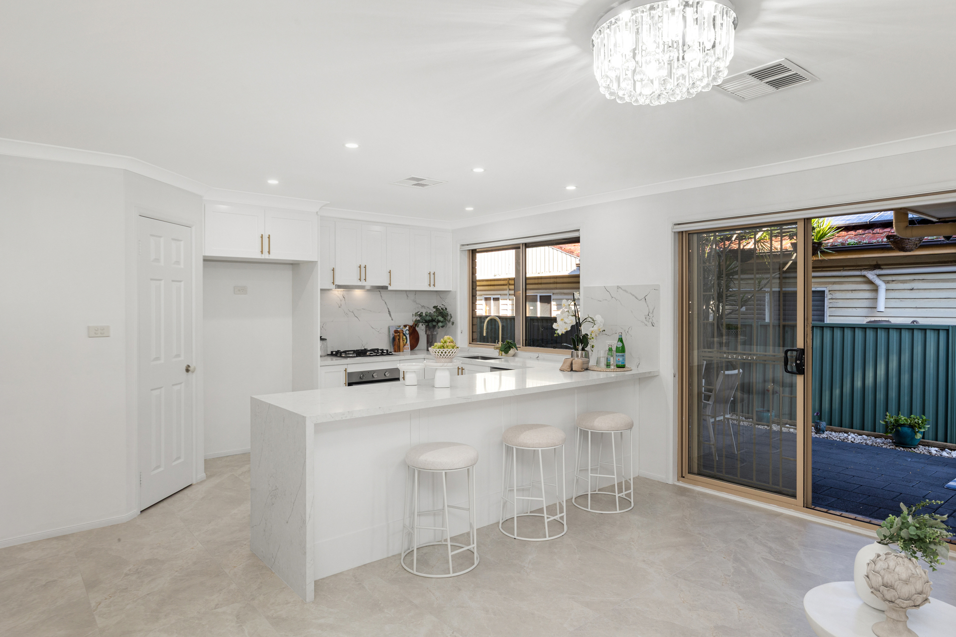 Auction - 73 Orana Avenue - New Property in Seven Hills - Real Estate by Tariq Jameel