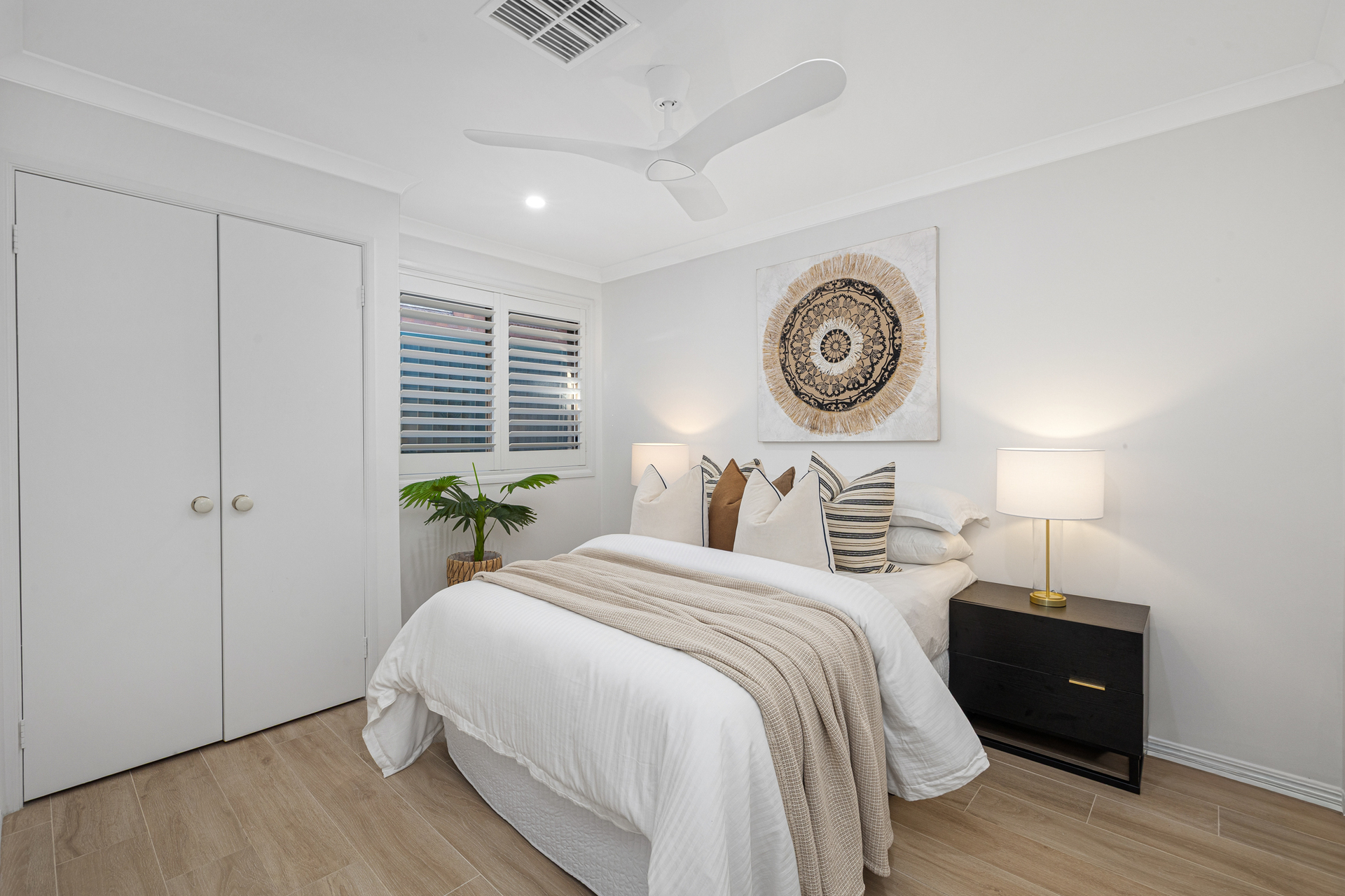 Auction - 73 Orana Avenue - New Property in Seven Hills - Real Estate by Tariq Jameel
