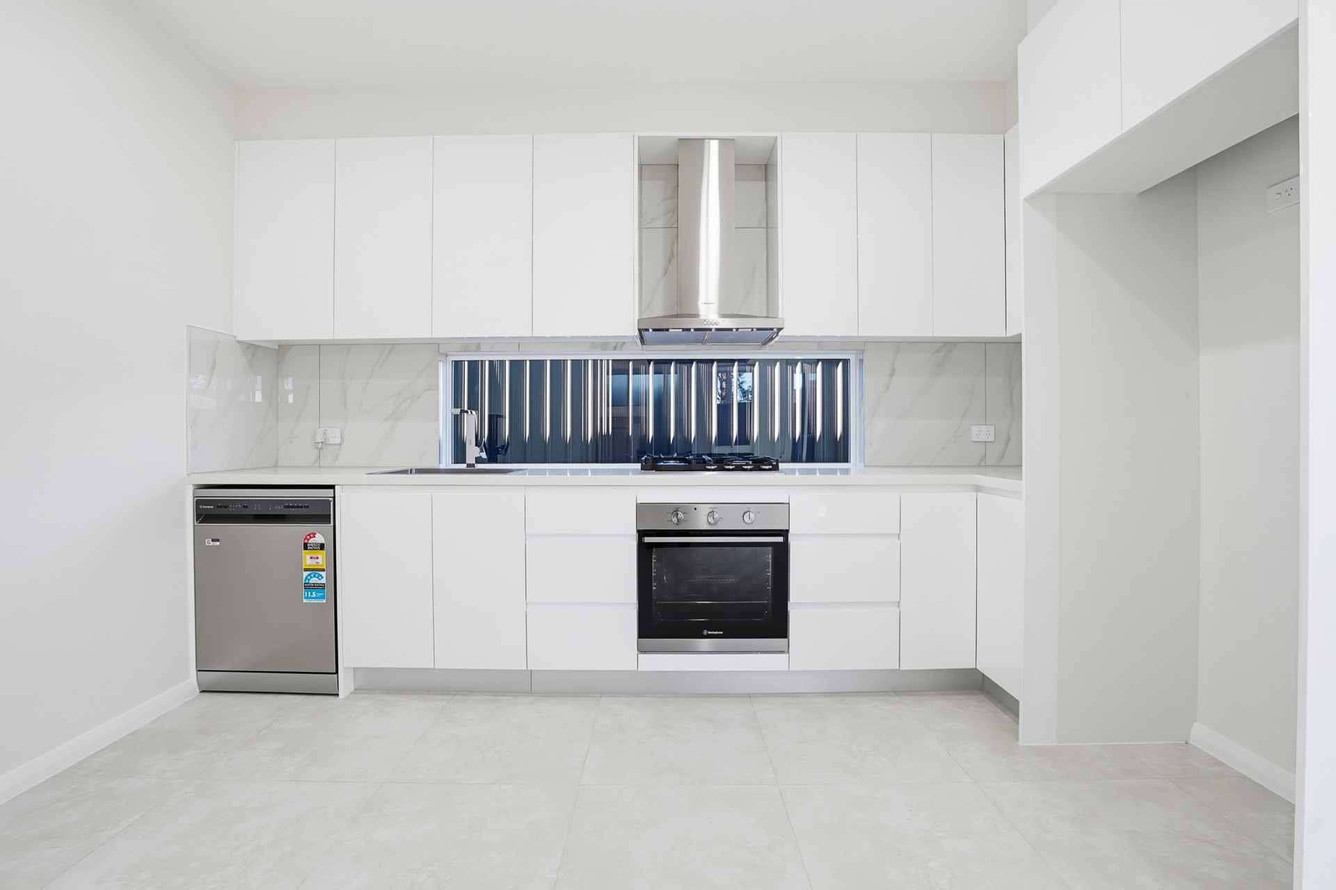 For Rent - 95a Regent Street - New Property in Riverstone - Real Estate by Brianna Mahlis