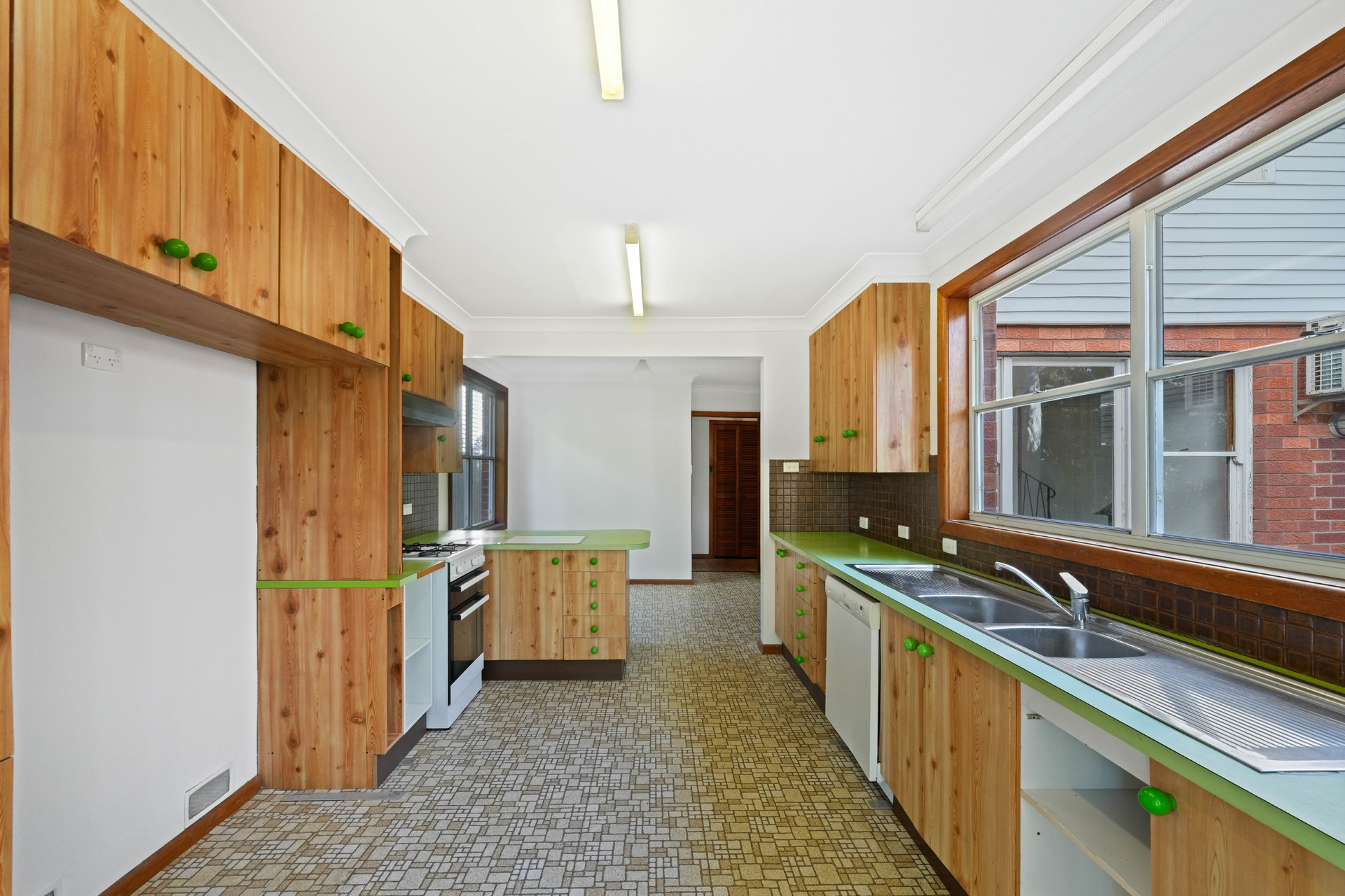 Auction - 26 Downes Street - New Property in North Epping - Real Estate by Betty Ockerlander