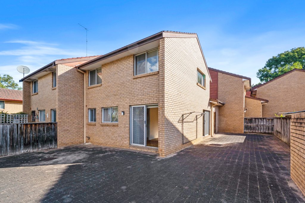 2/1-7 Bobart Street