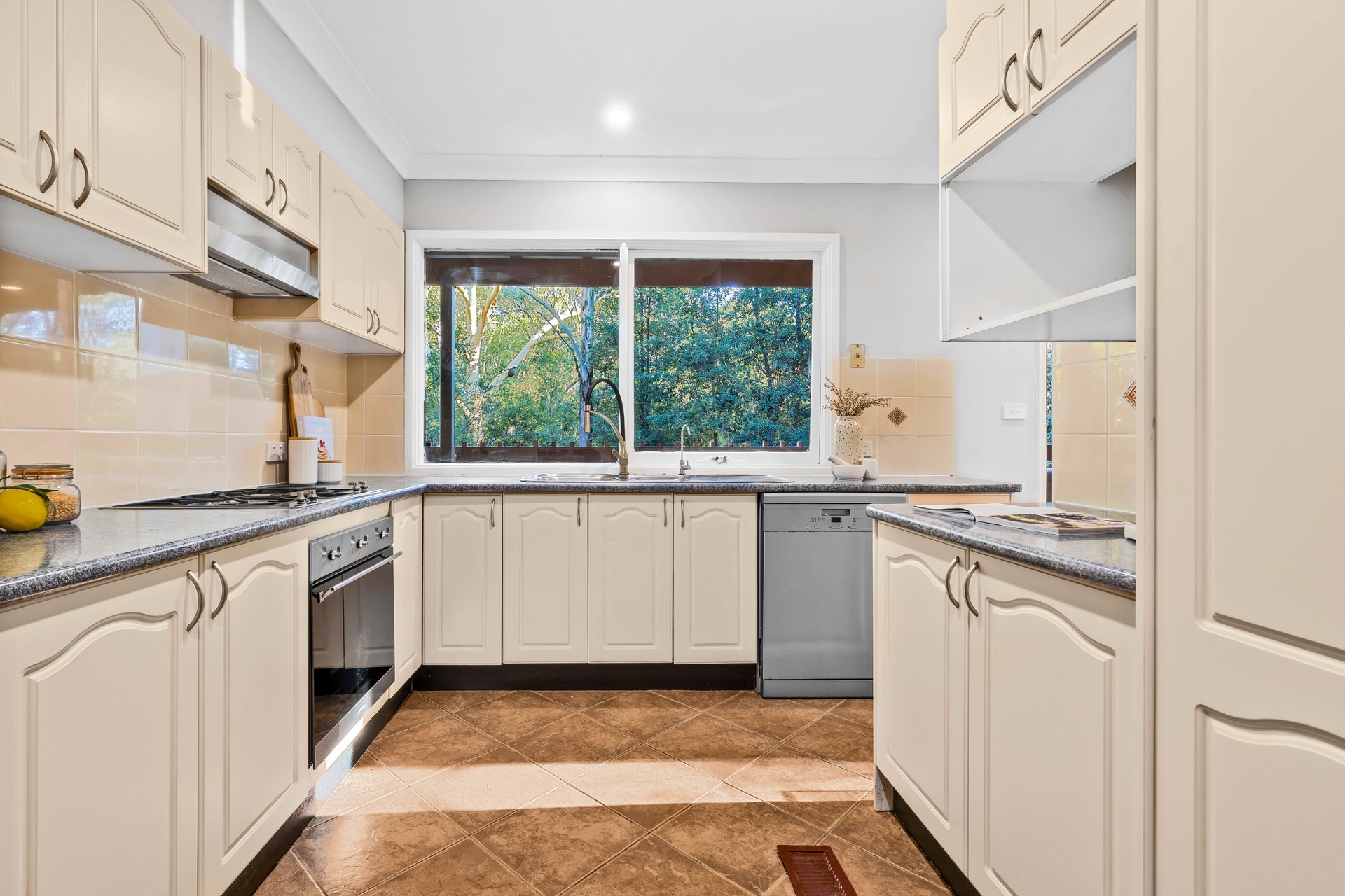 Auction - 56 Burrandong Crescent - New Property in Baulkham Hills - Real Estate by Anthony Ceroli