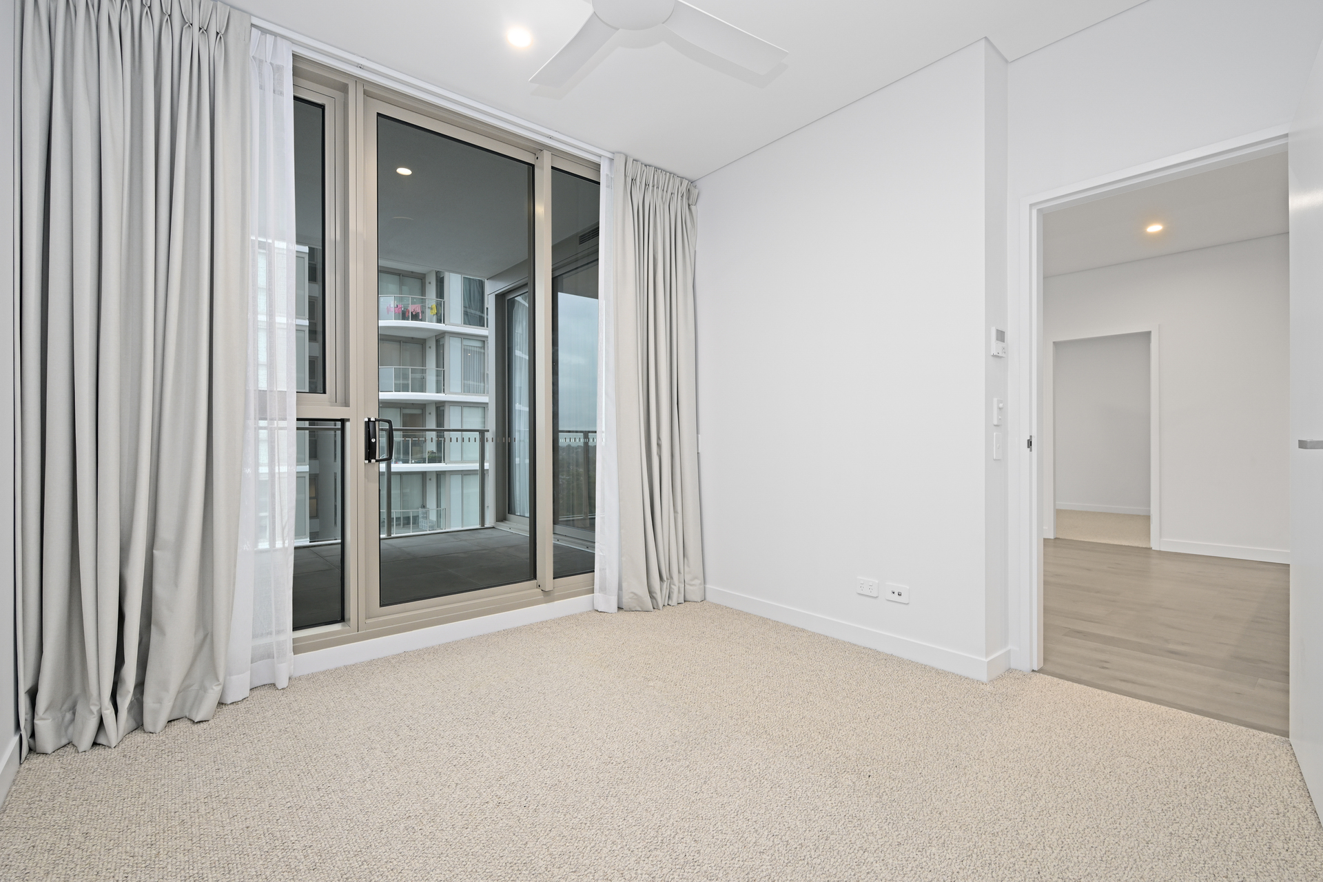 For Rent - 601/8 Chambers Circuit - New Property in Epping - Real Estate by