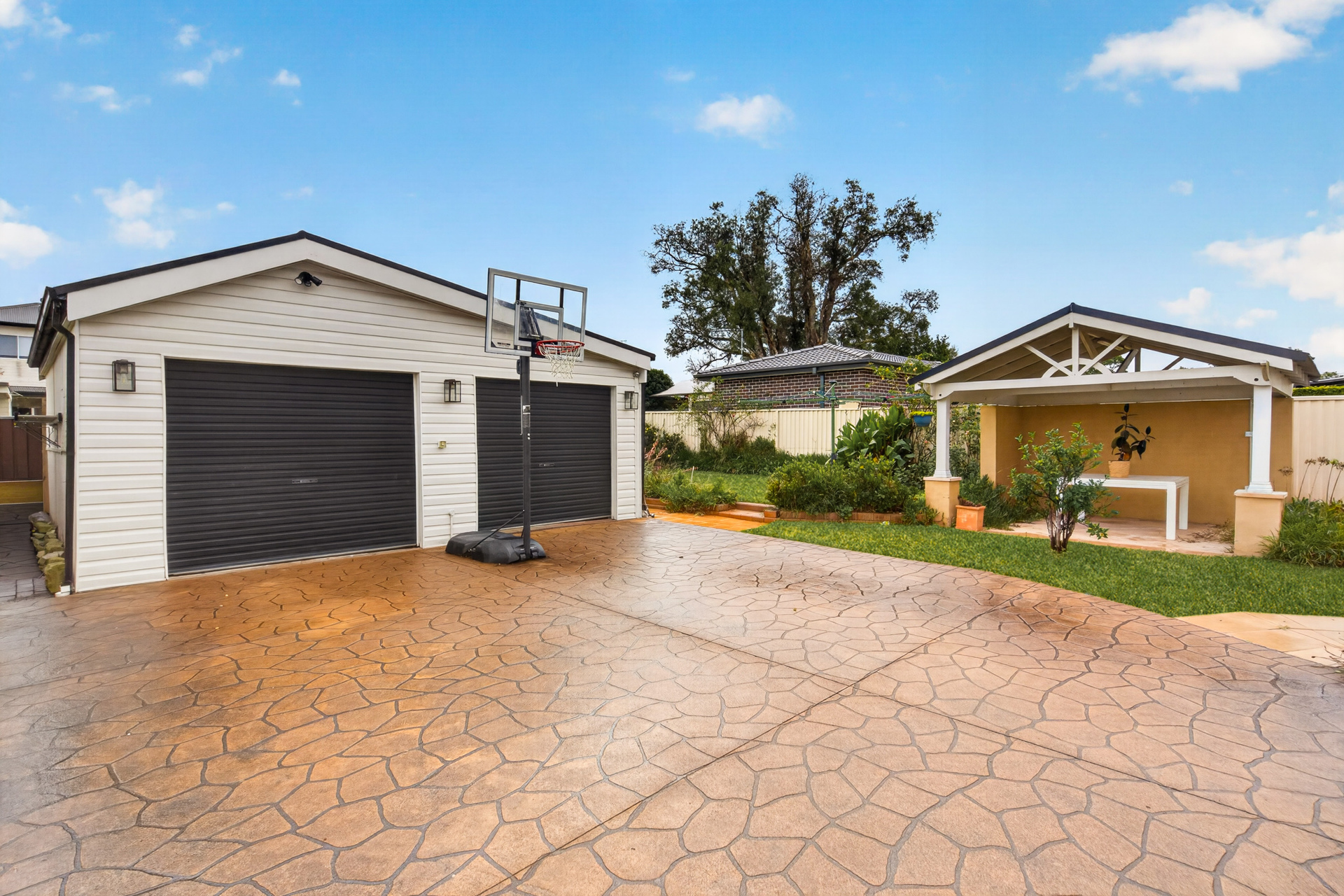 Auction - 18 Robinson Street - New Property in Riverstone - Real Estate by Julie Grigg