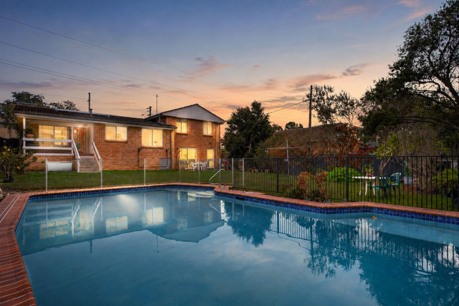 Auction - 155 Park Road - New Property in Dundas - Real Estate by Stephen Mina