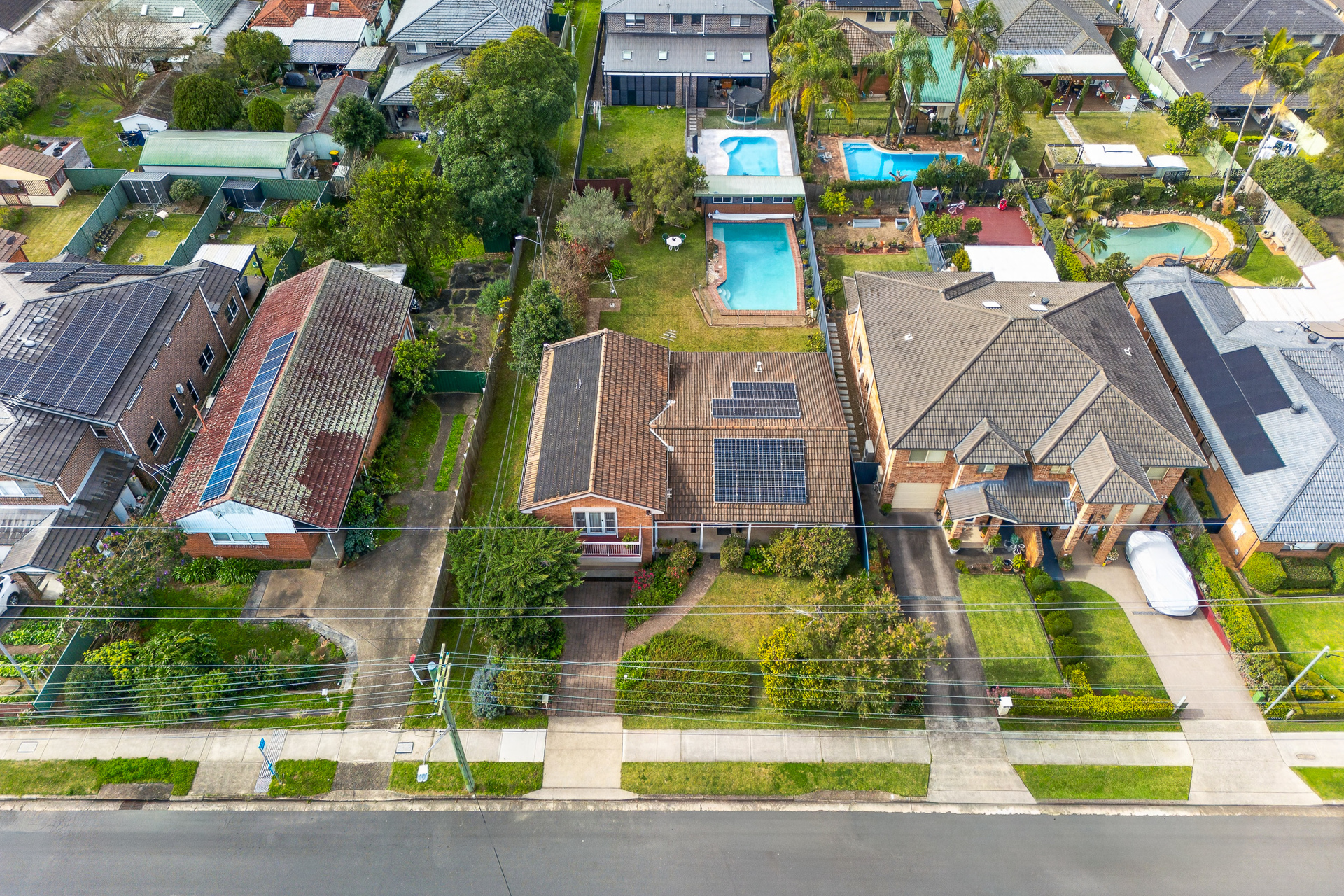Auction - 155 Park Road - New Property in Dundas - Real Estate by Stephen Mina