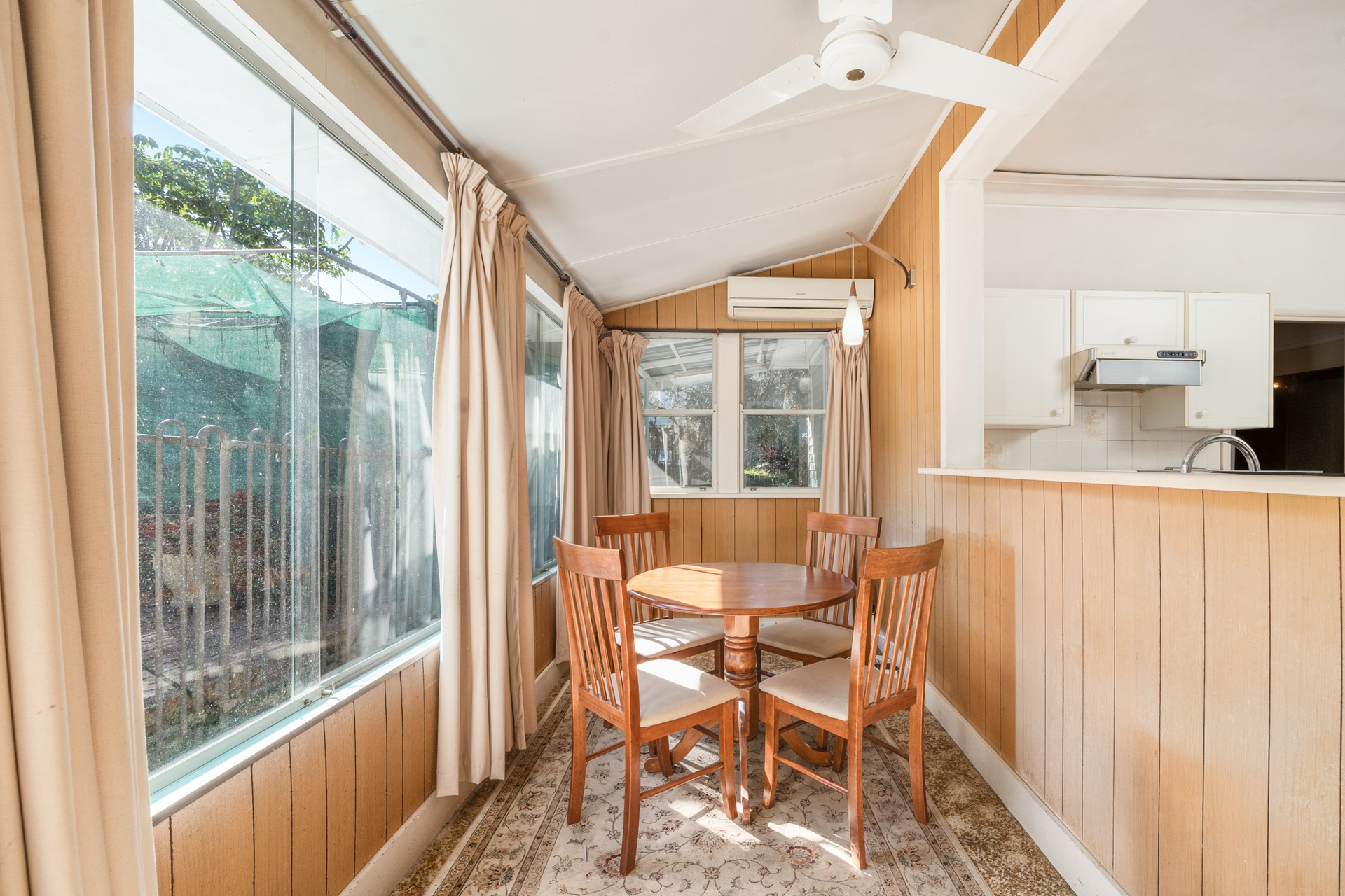 Auction - 2 Hillcrest Avenue - New Property in Epping - Real Estate by Teena Vaughan