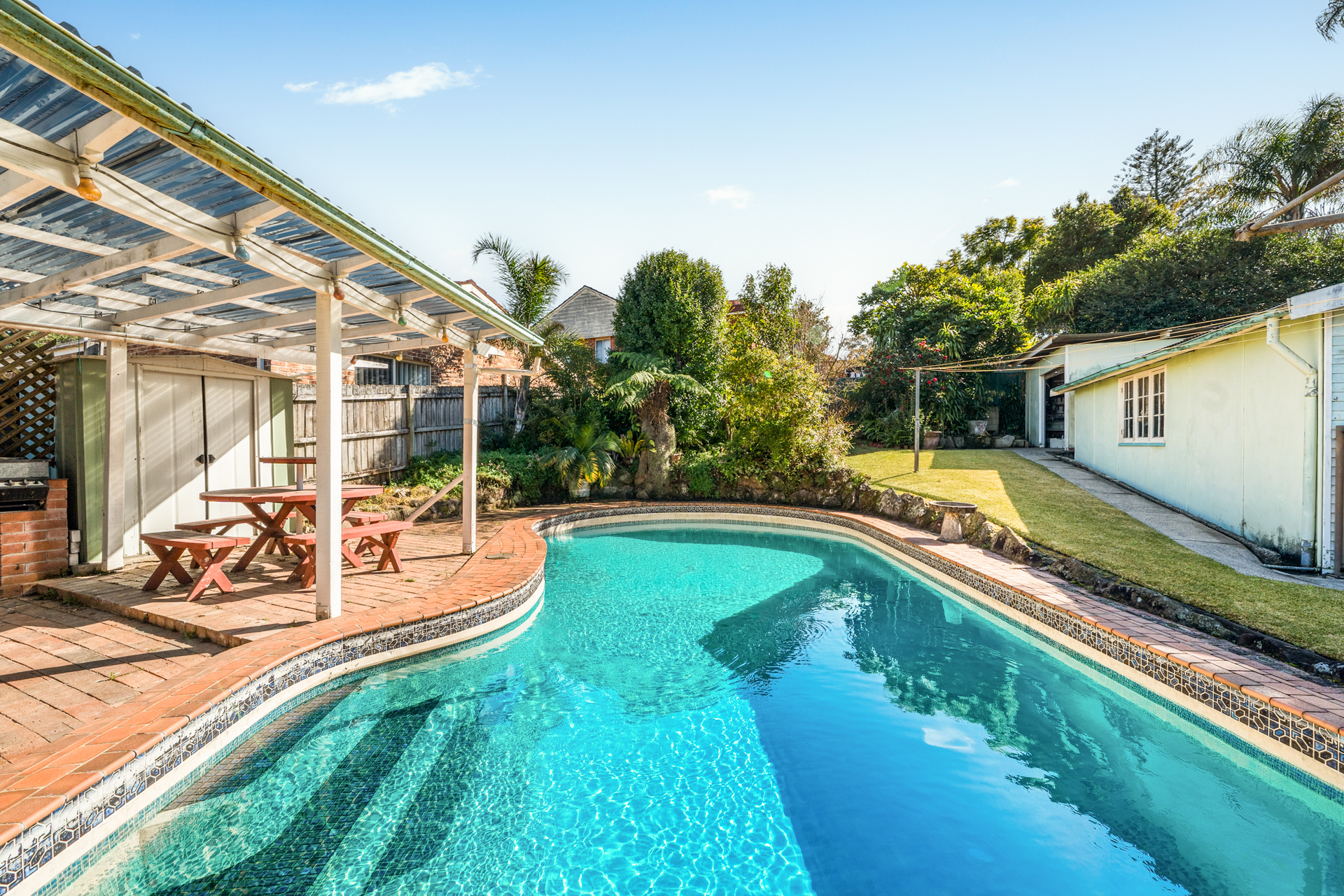 Auction - 2 Hillcrest Avenue - New Property in Epping - Real Estate by Teena Vaughan