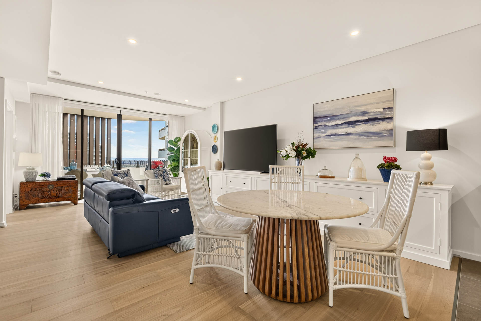 Auction - 1107/8 Garthowen Crescent - New Property in Castle Hill - Real Estate by Peter Pokorny
