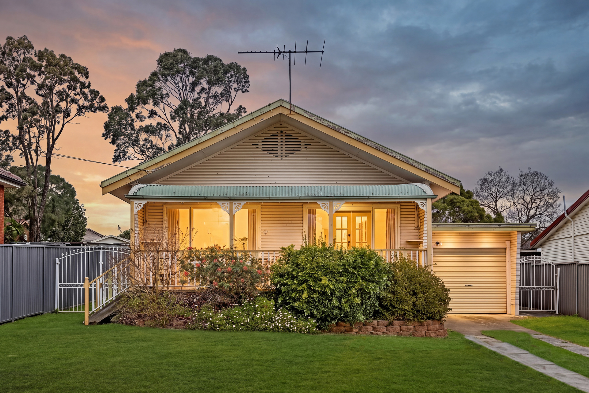 Auction - 10 Coveny Street - New Property in Doonside - Real Estate by Joel Hollings