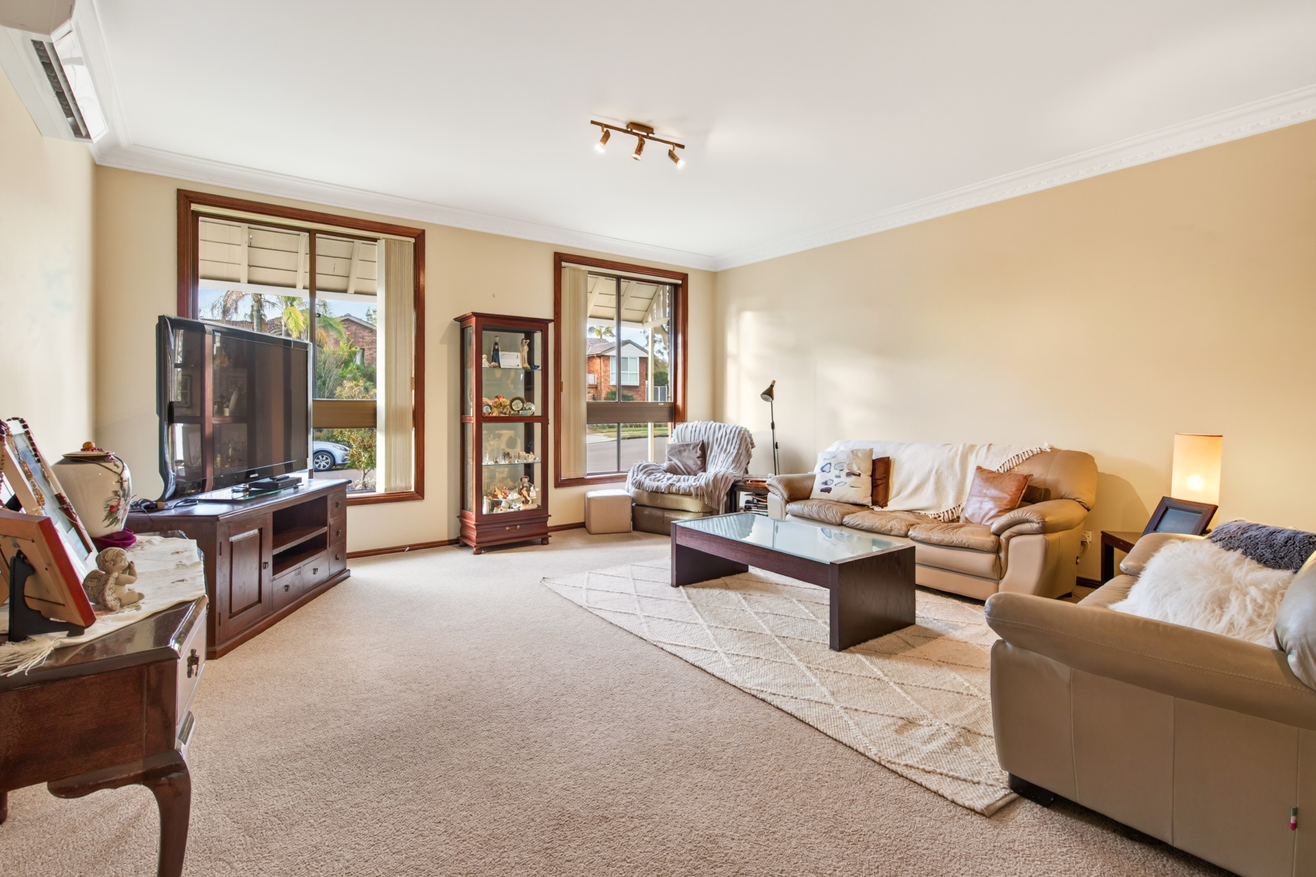 For Sale - 4 Hicks Place - New Property in Kings Langley - Real Estate by Kim McChlery