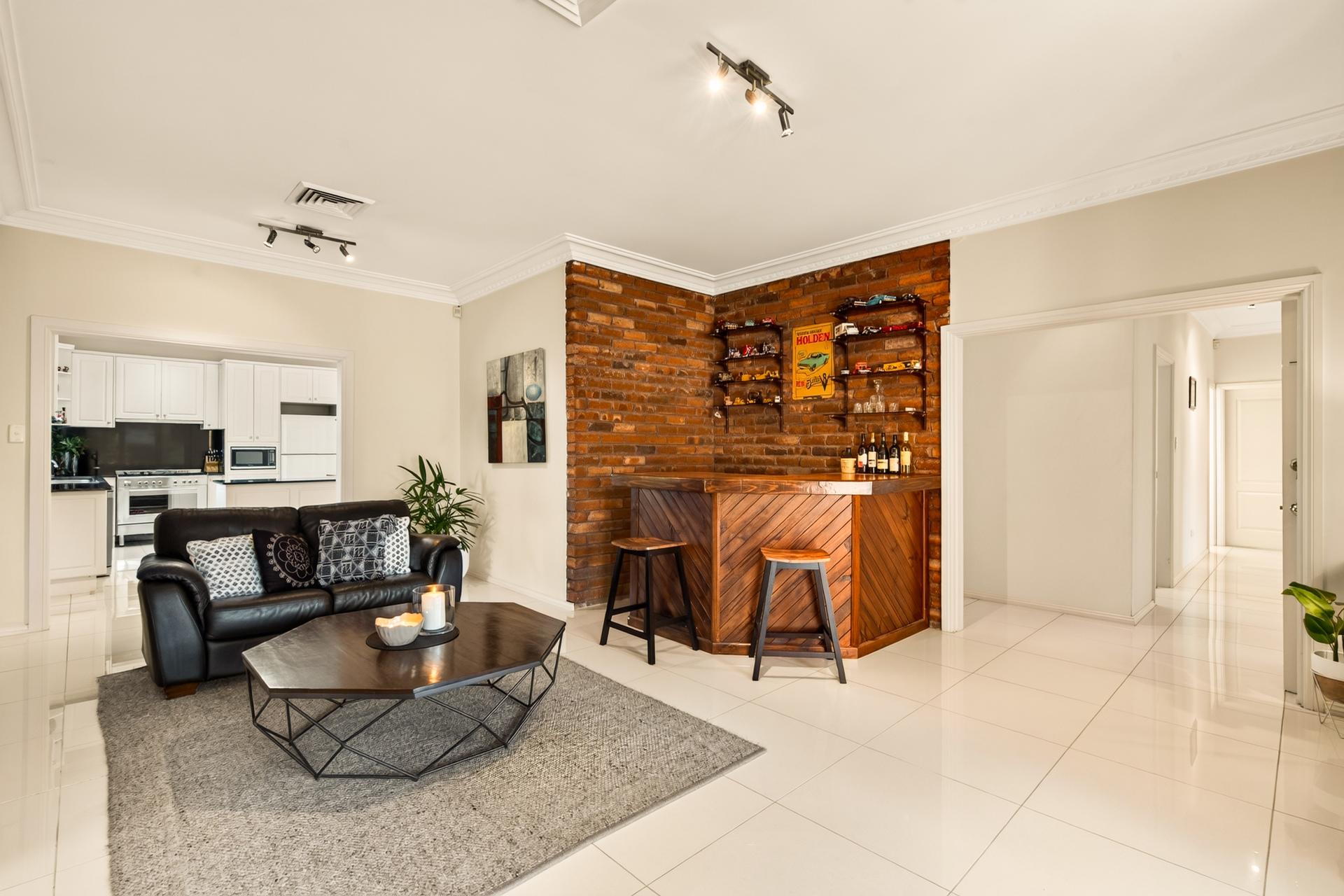 For Sale - 4 Hicks Place - New Property in Kings Langley - Real Estate by Kim McChlery