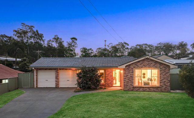 Auction - 11 Clergy Road - New Property in Wilberforce - Real Estate by Yuri Cattaneo