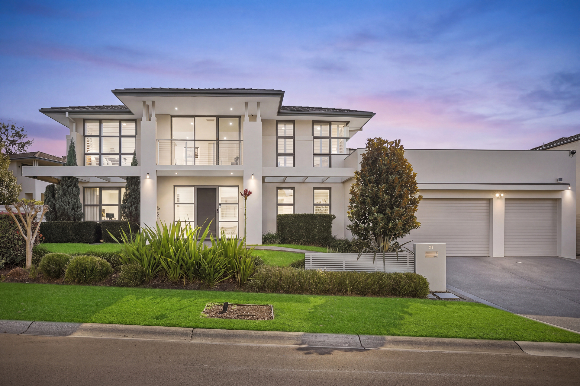 For Sale - 11 Ridgemark Place - New Property in Bella Vista - Real Estate by Maree McCrorie