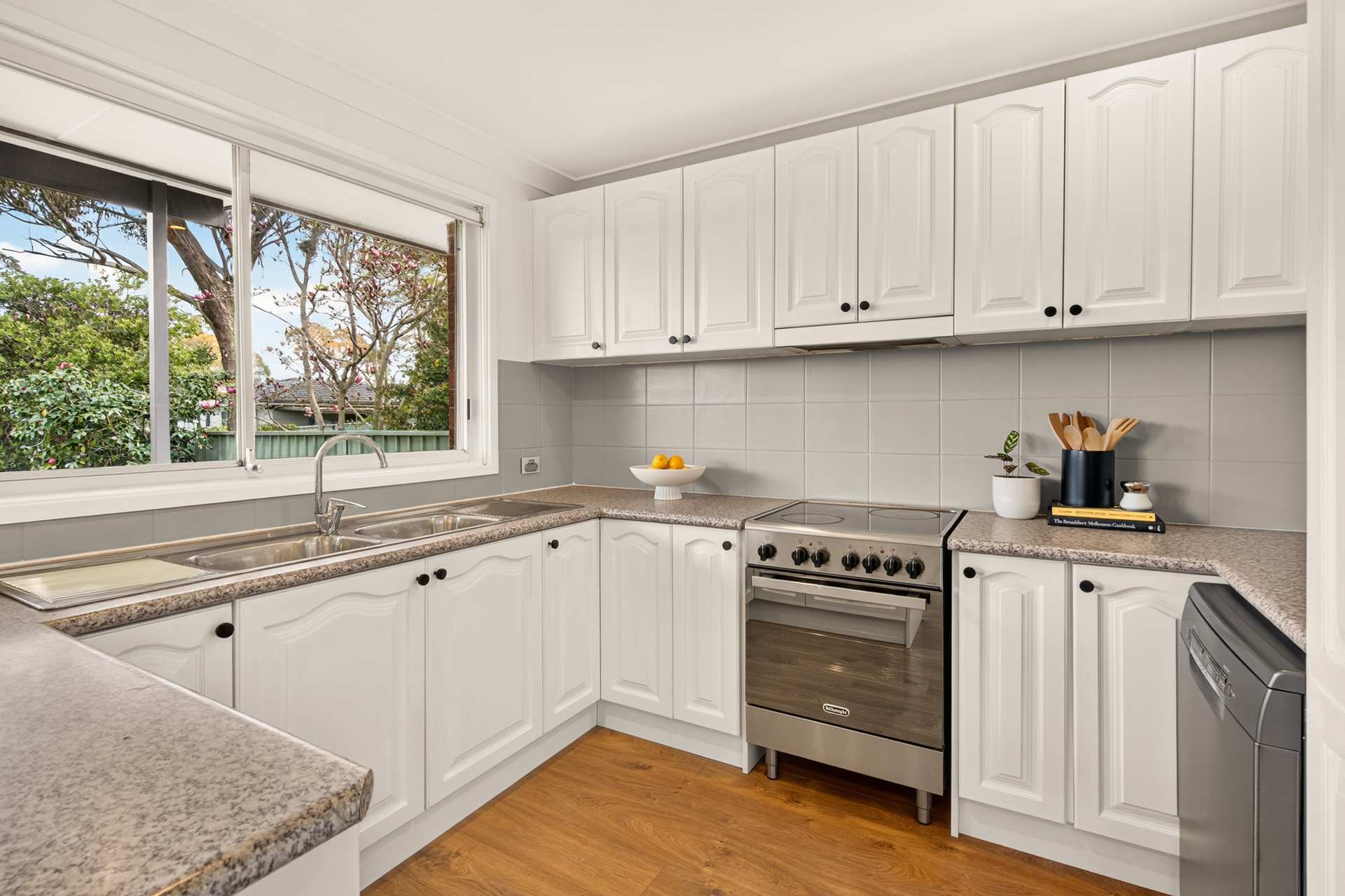 Auction - 16 Hodges Street - New Property in Kings Langley - Real Estate by Kim McChlery