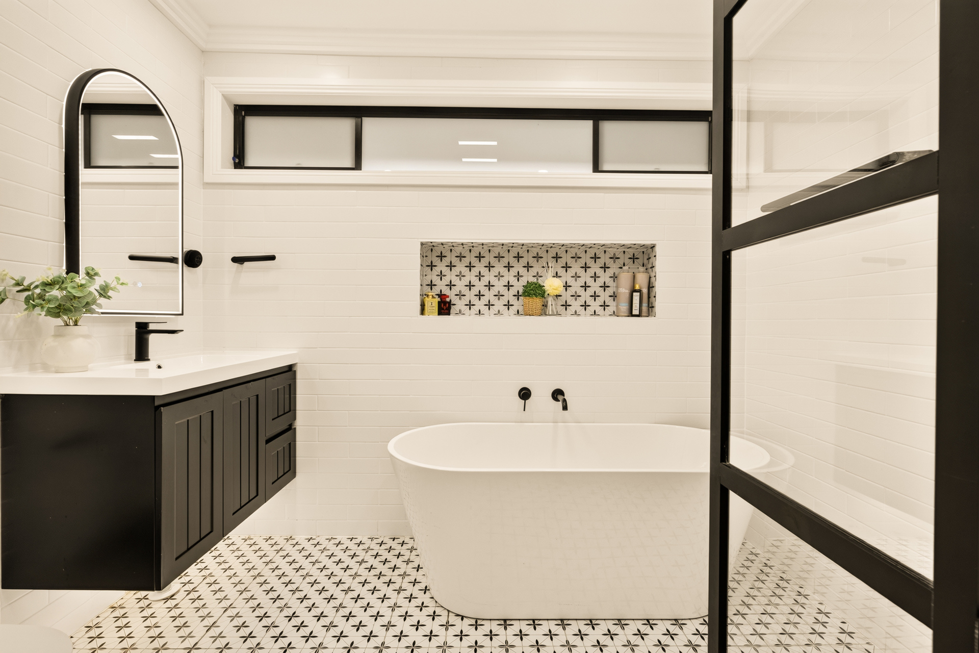 Auction - 30 Limpopo Crescent - New Property in Seven Hills - Real Estate by Monique Layoun
