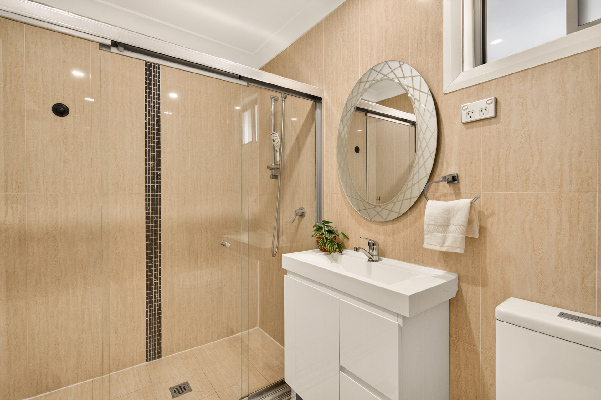 For Sale - 11/15 Carter Street - New Property in Seven Hills - Real Estate by Jen Anderson