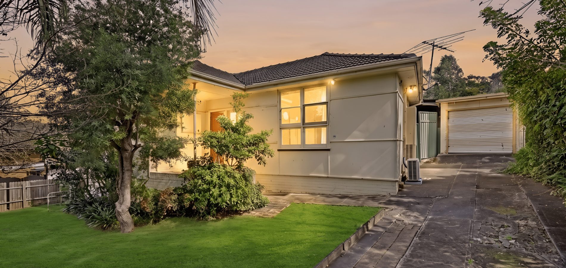 Auction - 10 Croxon Crescent - New Property in Lalor Park - Real Estate by Peter Sutherland