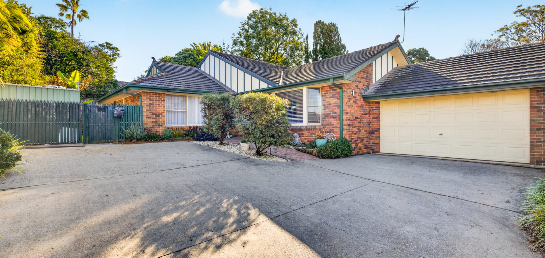 Auction - 2/13 Wyldwood Crescent - New Property in Baulkham Hills - Real Estate by Ana Bujak