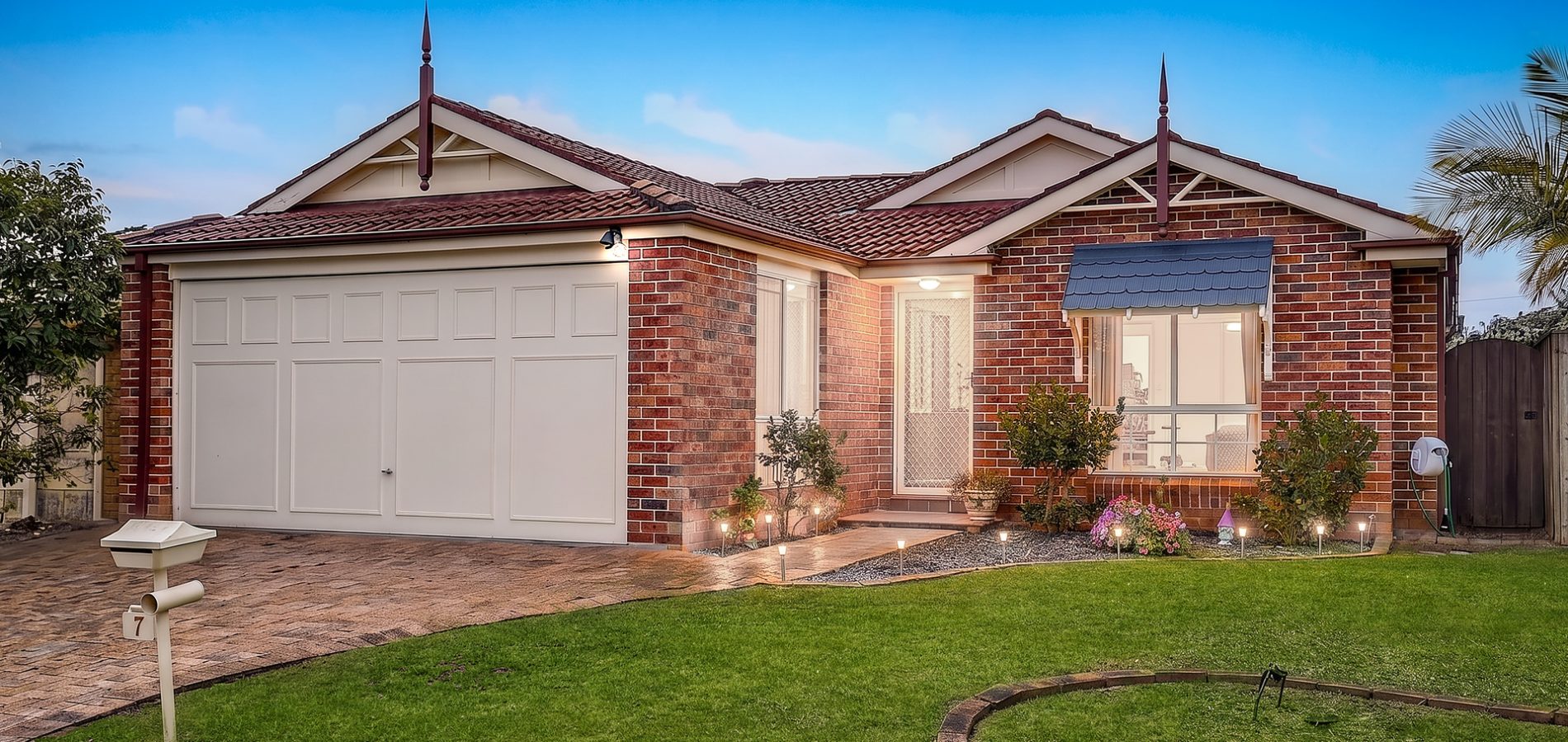For Sale - 7 Mindona Way - New Property in Woodcroft - Real Estate by Sam Yazdi