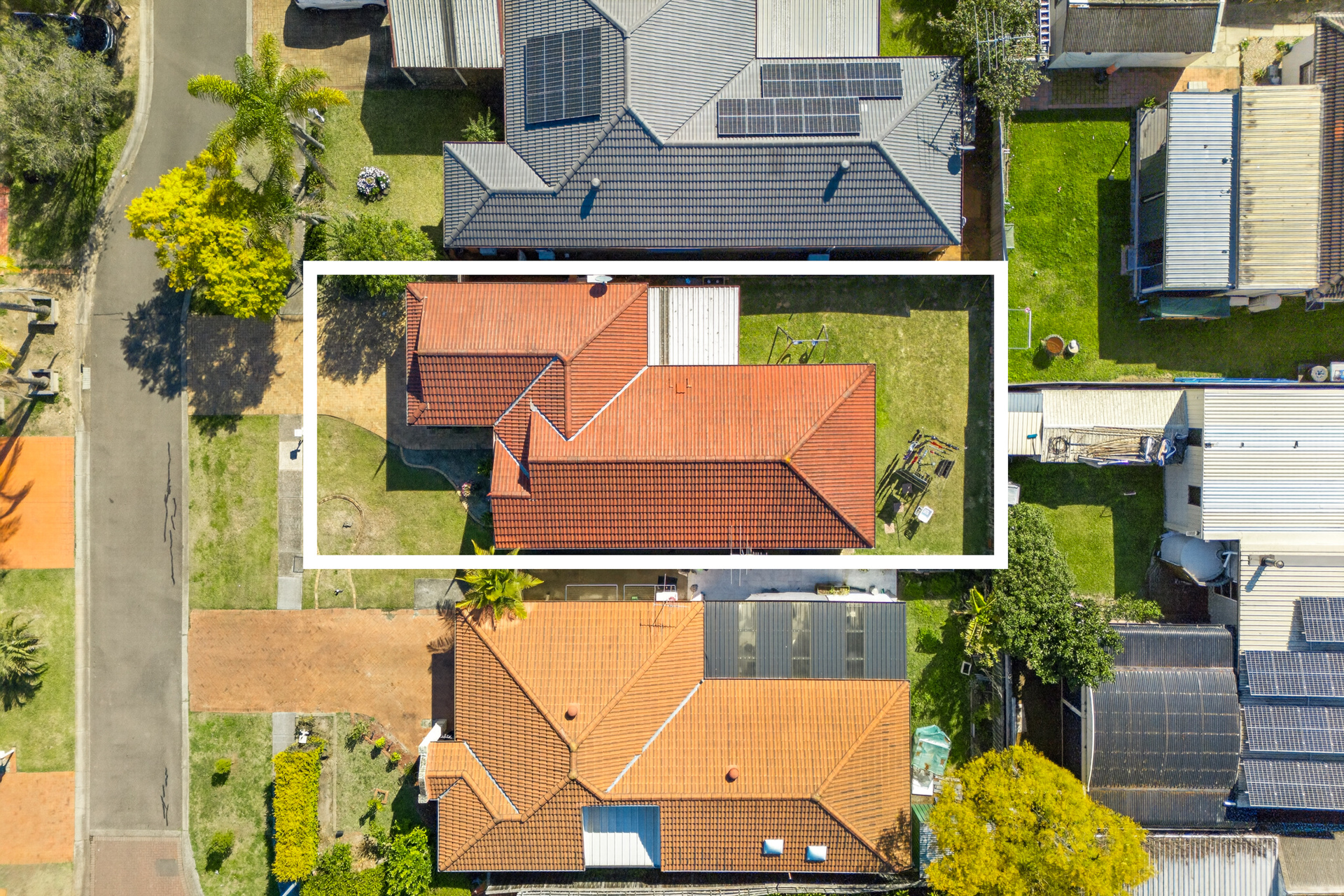 For Sale - 7 Mindona Way - New Property in Woodcroft - Real Estate by Sam Yazdi