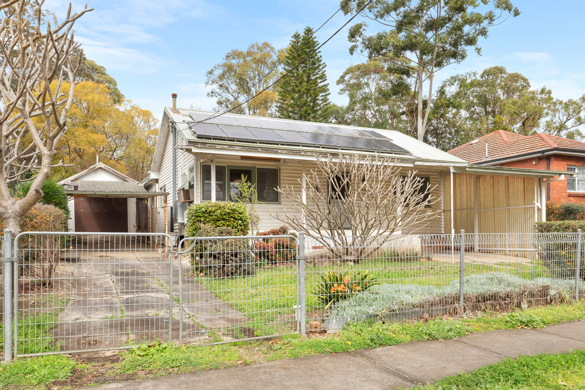 Auction - 20 Burrabogee Road - New Property in Pendle Hill - Real Estate by Ben Davenport