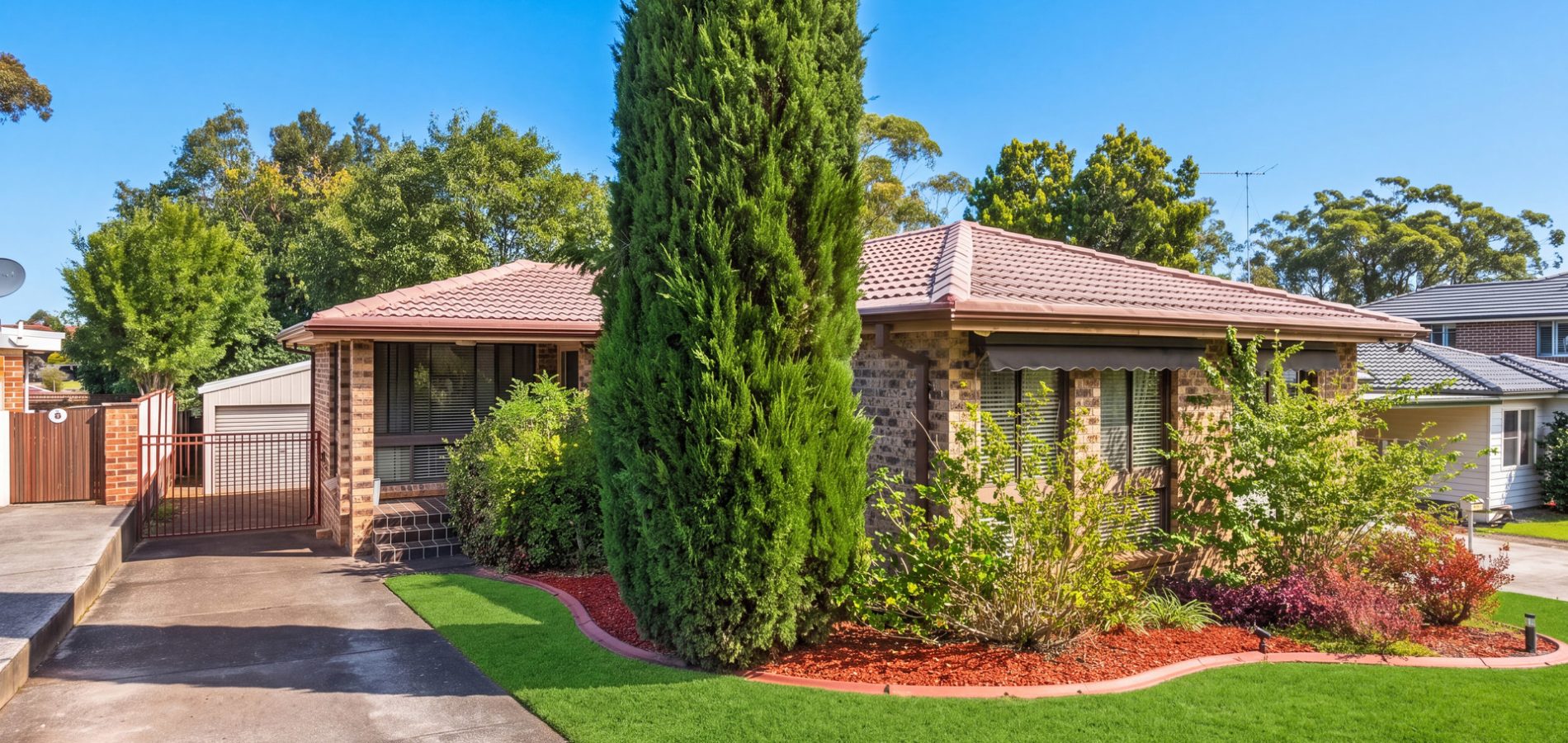 For Sale - 28 Veronica Crescent - New Property in Seven Hills - Real Estate by Peter Sutherland