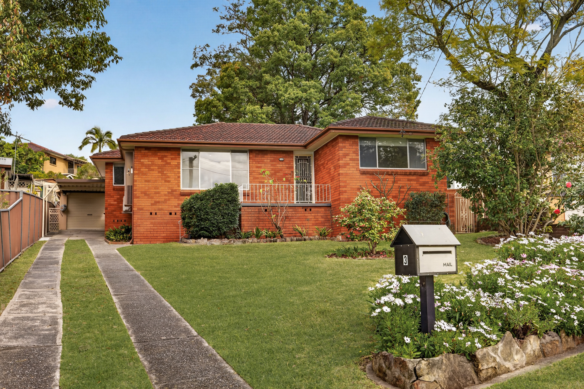 Auction - 3 Namoi Place - New Property in Toongabbie - Real Estate by Sam Dalgliesh
