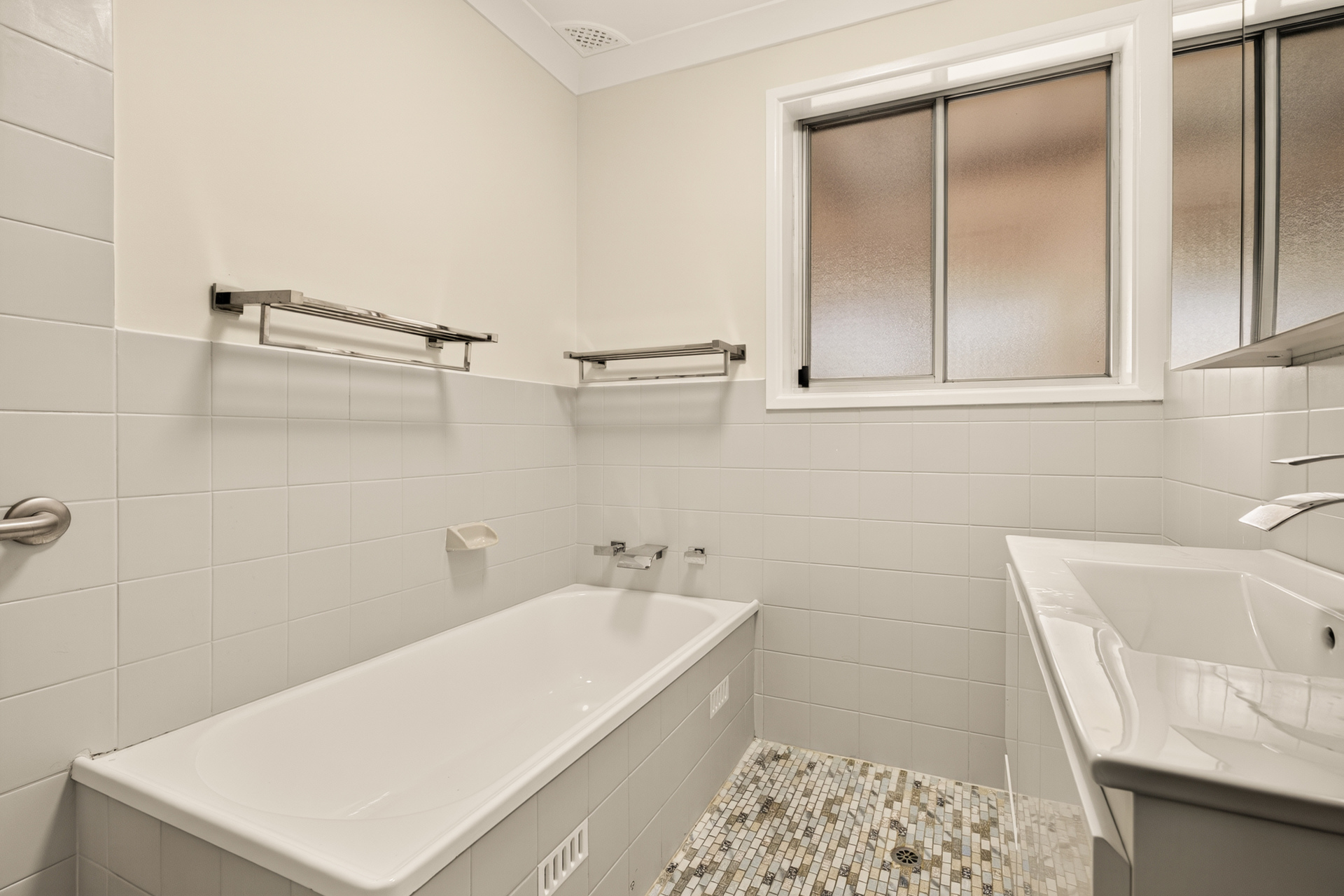 Auction - 3 Namoi Place - New Property in Toongabbie - Real Estate by Sam Dalgliesh