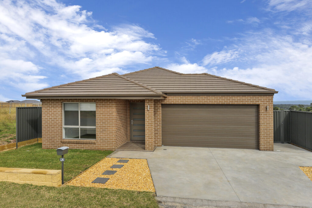 For Rent - 92 McCulloch Street - New Property in Riverstone - Real Estate by Rayan Tirmzey
