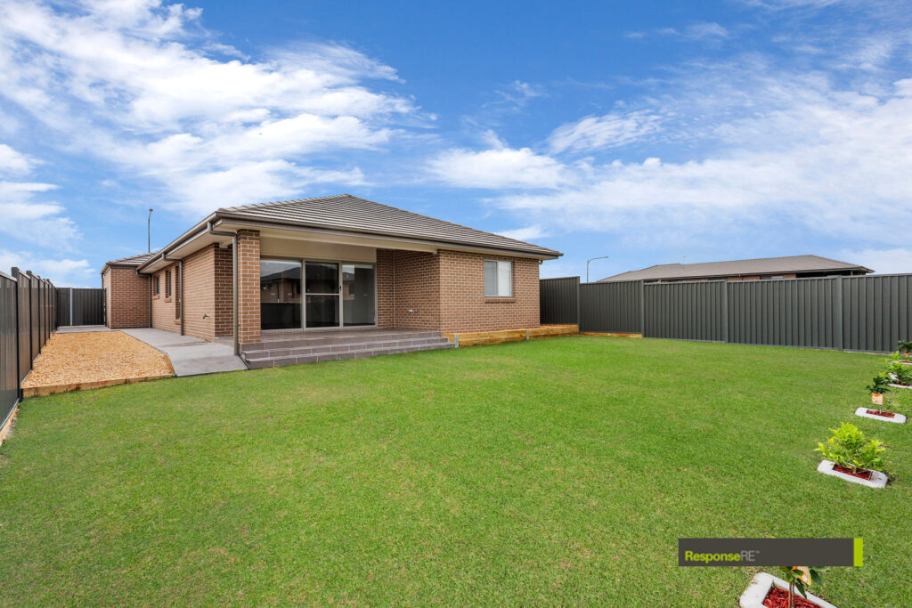 For Rent - 92 McCulloch Street - New Property in Riverstone - Real Estate by Rayan Tirmzey