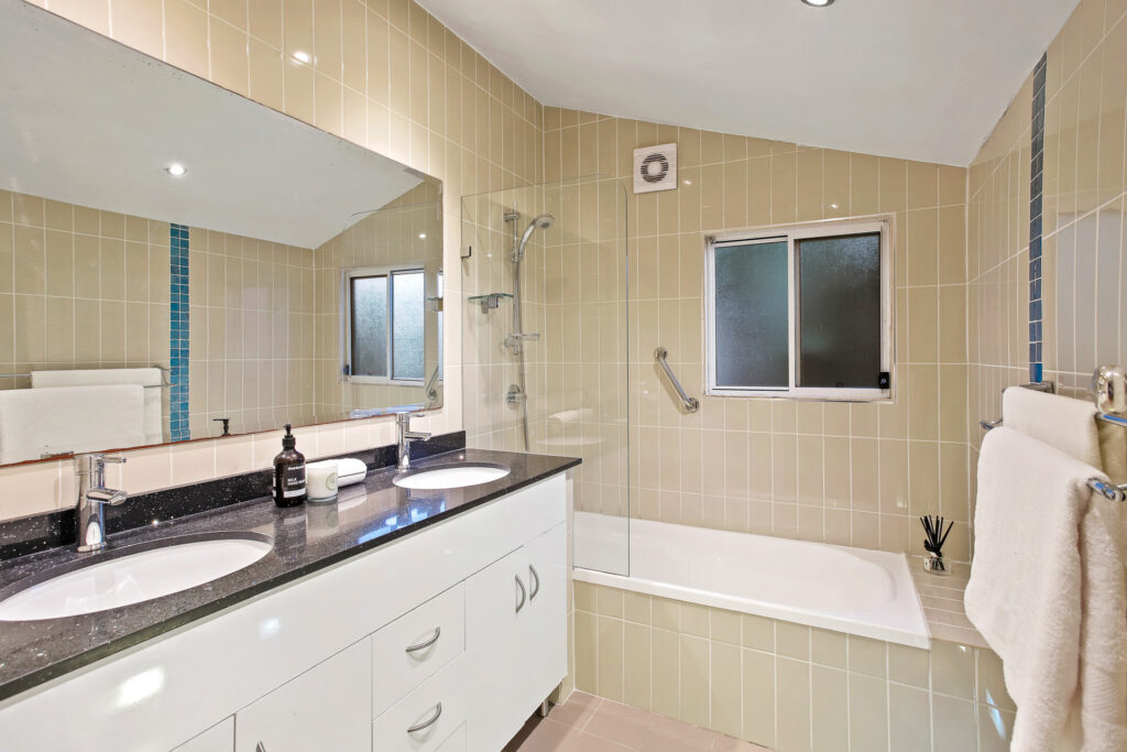 For Rent - 110 The Avenue - New Property in Granville - Real Estate by Sam Khalfaoui
