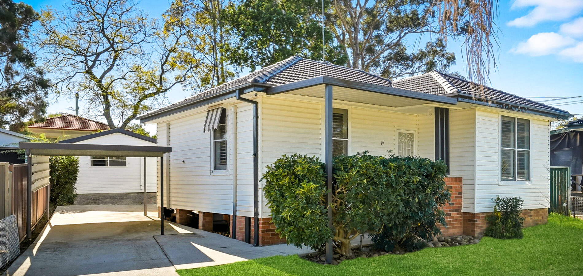 19 Blaxland Street, Lalor Park