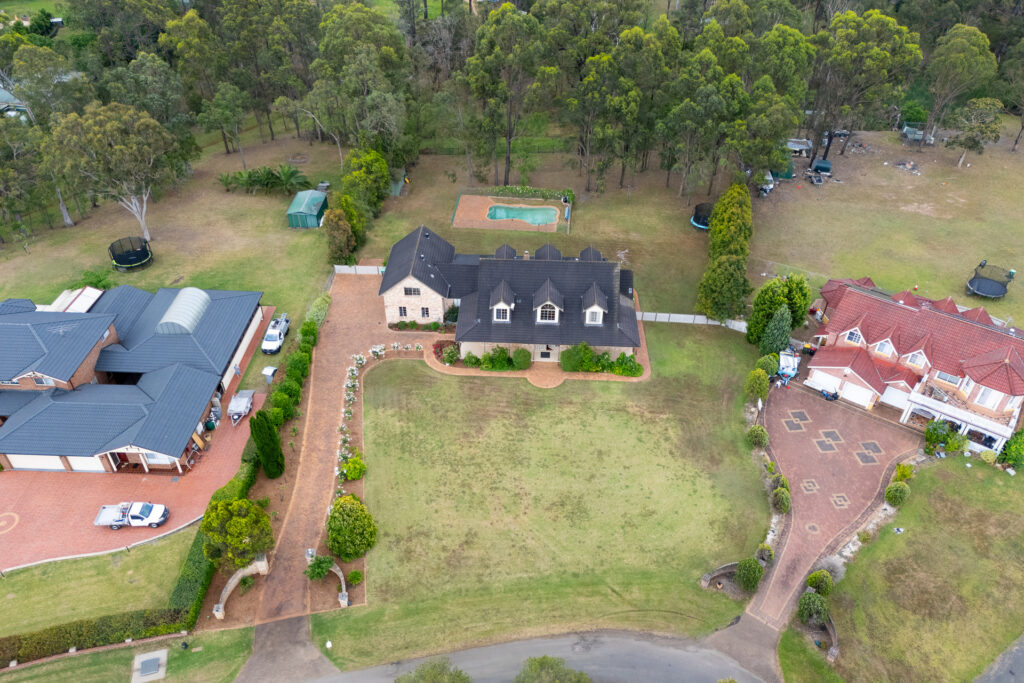 Auction - 17 Burnside Grove - New Property in Windsor Downs - Real Estate by Greg Vincent
