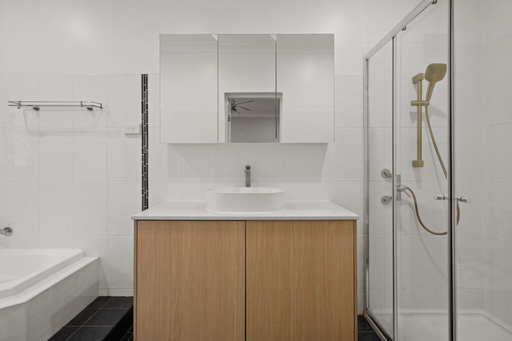 Auction - 17 Burnside Grove - New Property in Windsor Downs - Real Estate by Greg Vincent