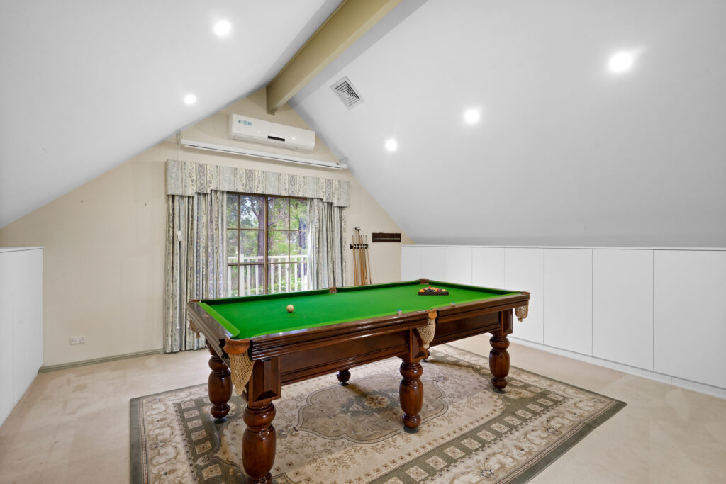 Auction - 17 Burnside Grove - New Property in Windsor Downs - Real Estate by Greg Vincent