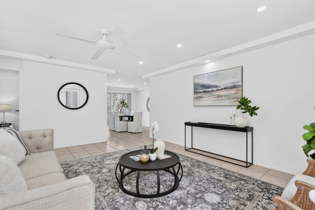 Auction - 32 Willow Brook Place - New Property in Tennyson - Real Estate by Greg Vincent