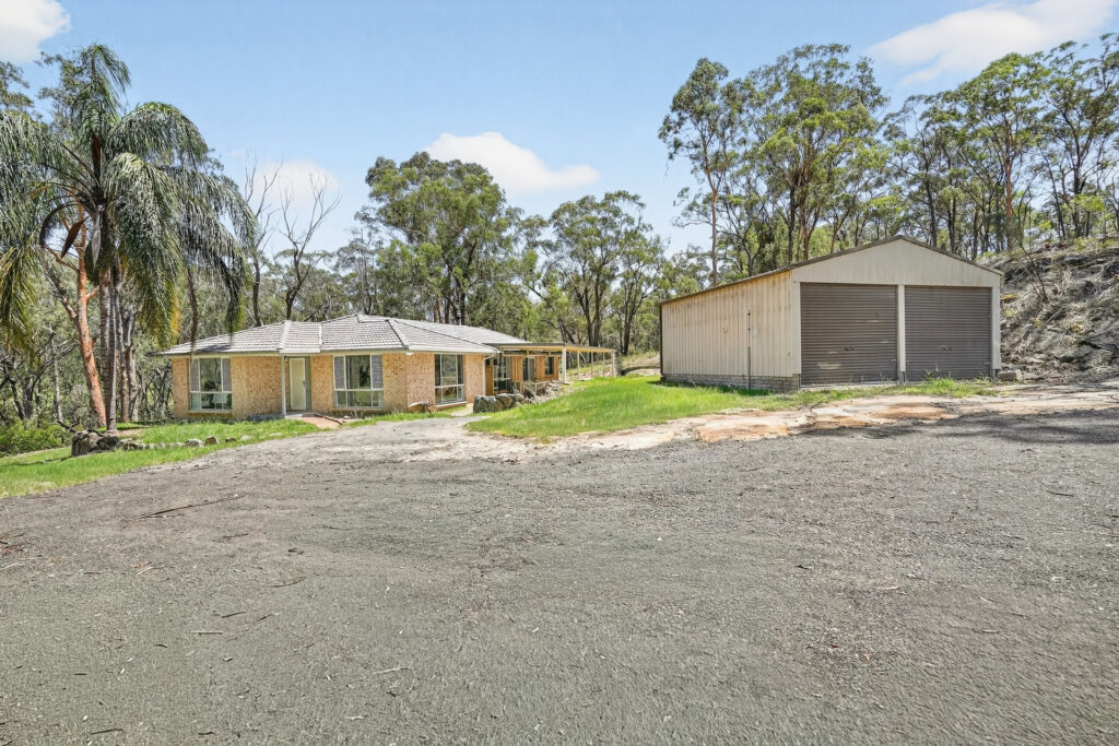 Auction - 32 Willow Brook Place - New Property in Tennyson - Real Estate by Greg Vincent