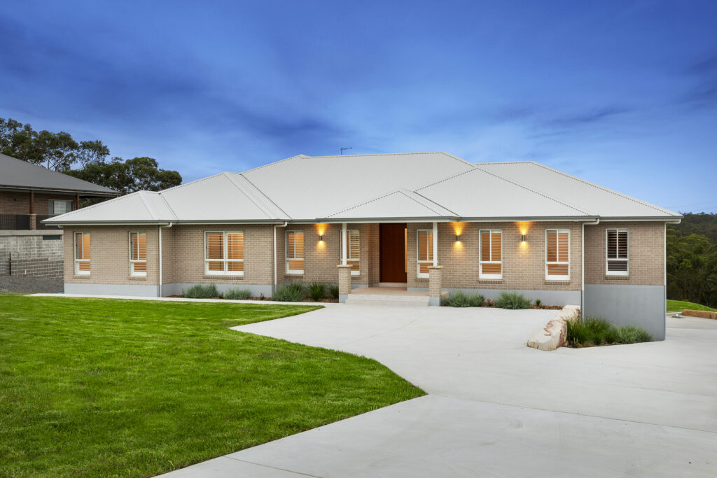 For Sale - 7 Batts Hollow Place - New Property in South Maroota - Real Estate by Brett Humby