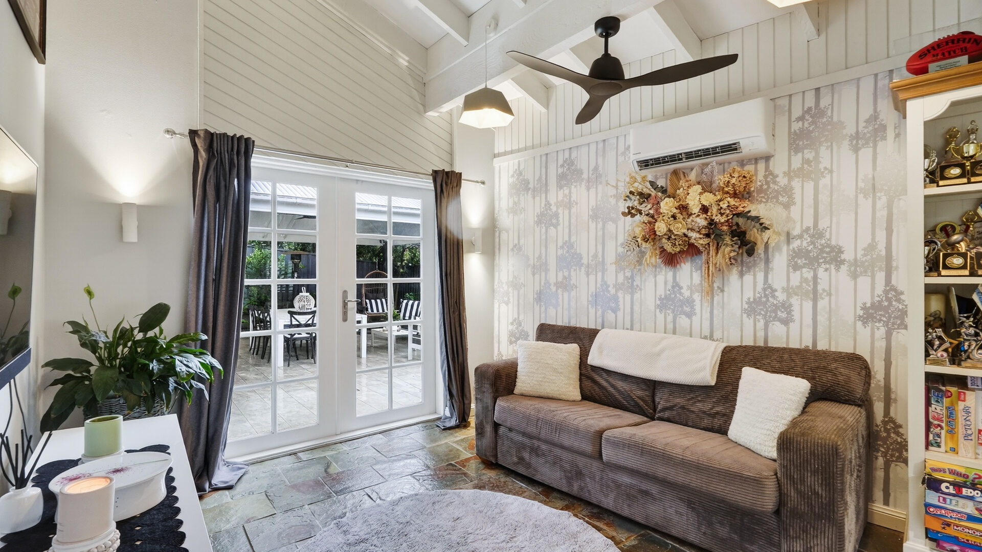 For Sale - 27 James Cook Drive - New Property in Kings Langley - Real Estate by Kim McChlery