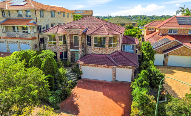 For Sale - 16 Gore Crescent - New Property in Bella Vista - Real Estate by Maree McCrorie
