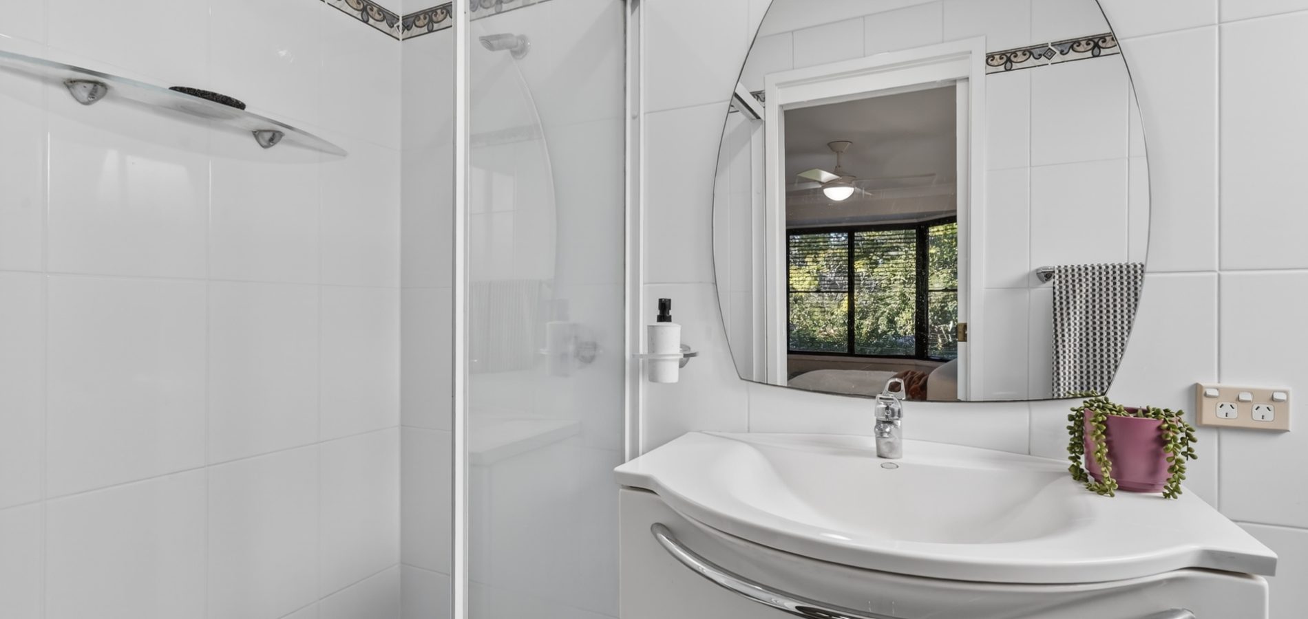 Sold - 37 Greenbank Drive - New Property in Glenhaven - Real Estate by Danielle McLoughlin
