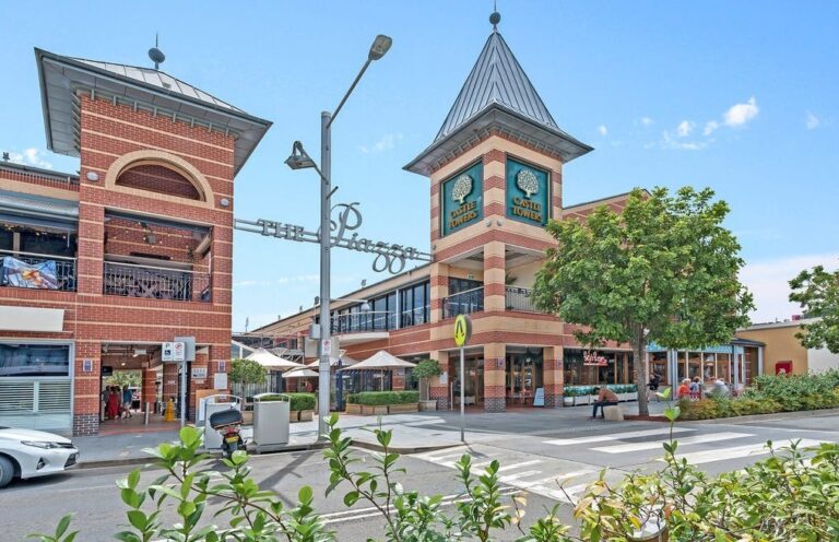 For Sale - 13 Larool Crescent - New Property in Castle Hill - Real Estate by Grace Zhang
