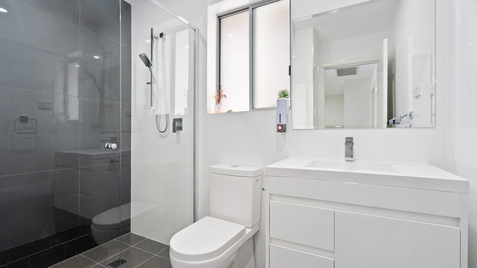For Sale - 6 Koolatong Glade - New Property in Quakers Hill - Real Estate by Sam Radal